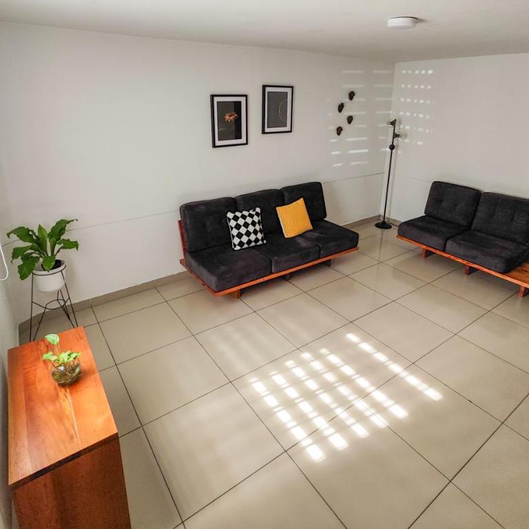 Casa Linda Zona Rosa Buenos Aires, Natural Garden - Four-Bedroom House - 1