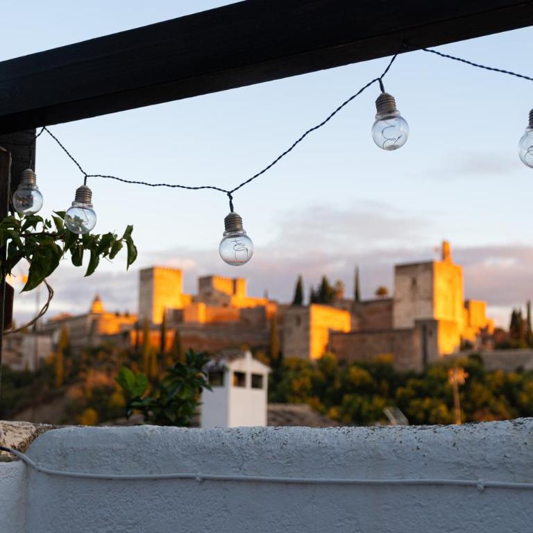 Casa de Doña Sancha con vistas a la Alhambra - Five-Bedroom House - 16
