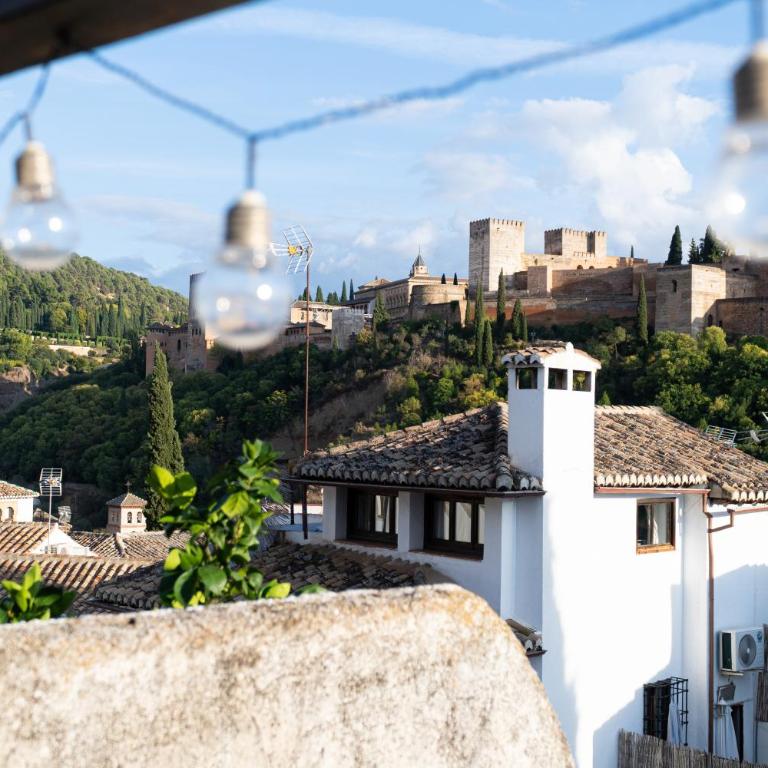 Casa de Doña Sancha con vistas a la Alhambra - Five-Bedroom House - 53