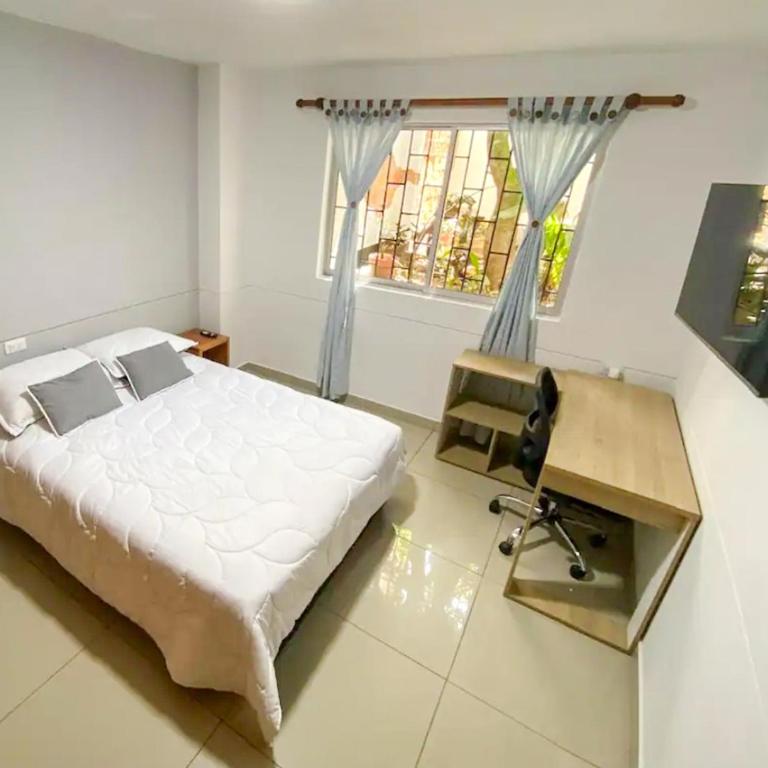 Casa Linda Zona Rosa Buenos Aires, Natural Garden - Four-Bedroom House - 25
