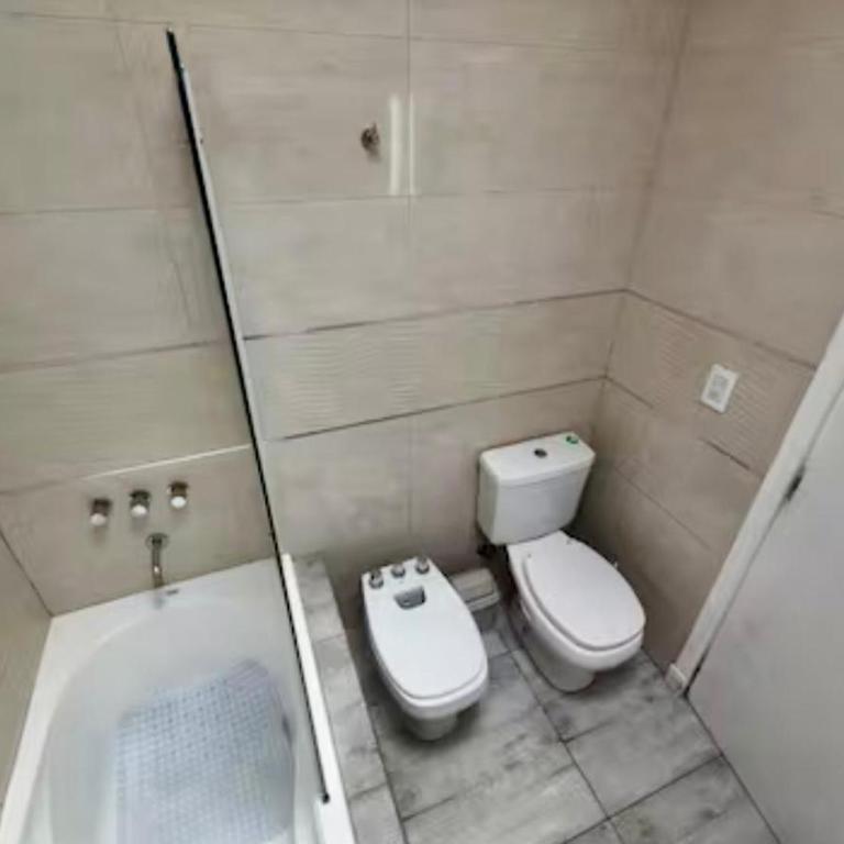 Exclusiva Casa Estilo Campo con Cochera y Asador - Casa de 2 dormitorios - 23