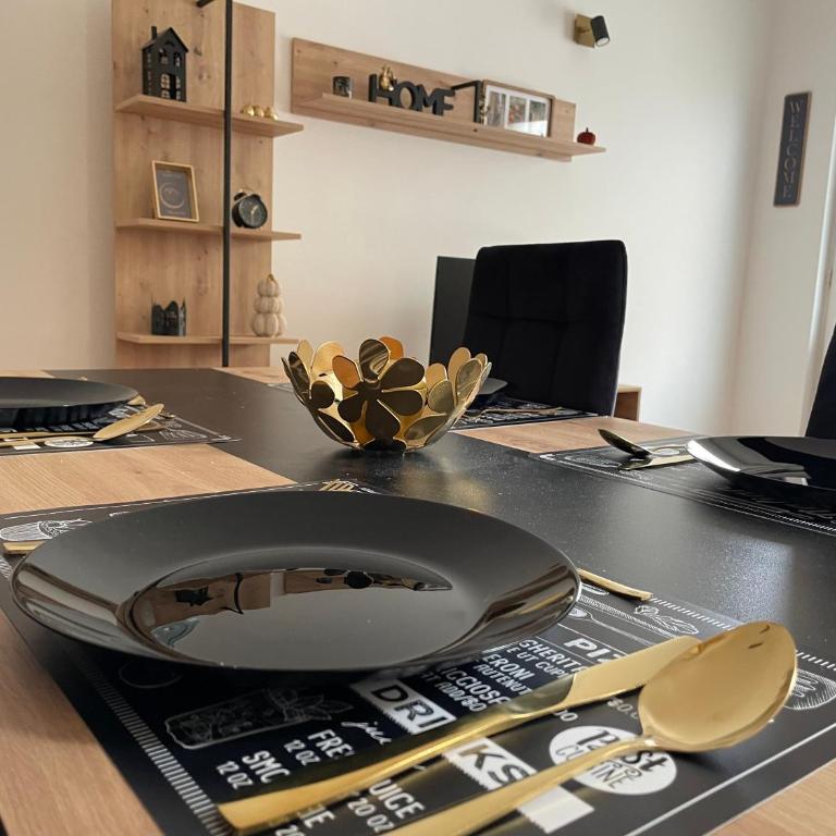 Dolce Vita - One-Bedroom Apartment - 18