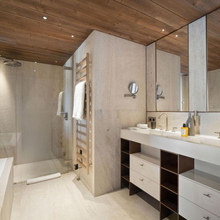 Appartement luxueux au centre de Courchevel 1850 avec accès spa et navette - FR-1-830-9 - Apartment - 9