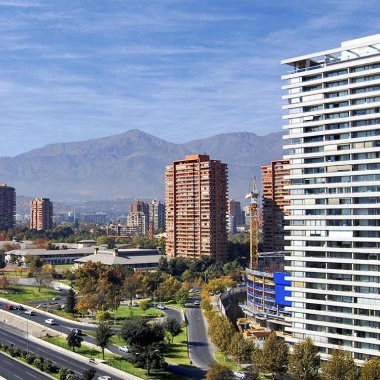 Departamento zona lujo Vitacura-Las Condes Kennedy - Two-Bedroom Apartment with Mountain View - 2
