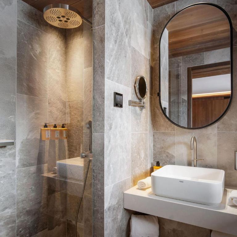 Appartement luxe Courchevel avec accès ski et spa - FR-1-830-10 - Apartamento - 12