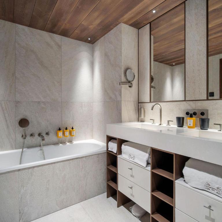 Appartement Neuf de Luxe avec 3 Suites à Courchevel 1850 - FR-1-830-12 - Apartment - 12