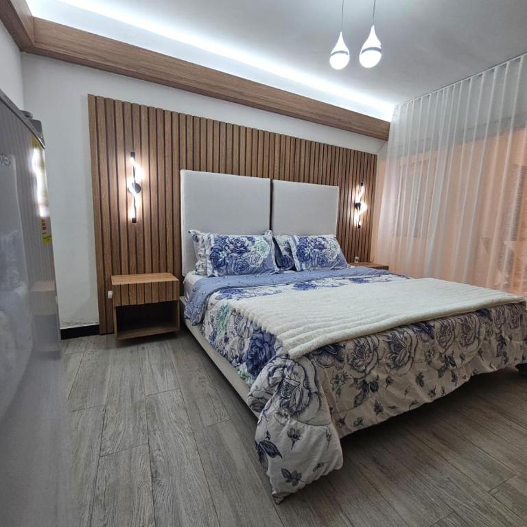 Hotel Suites de luxury Calasanz Medellín - Deluxe King Room - 4