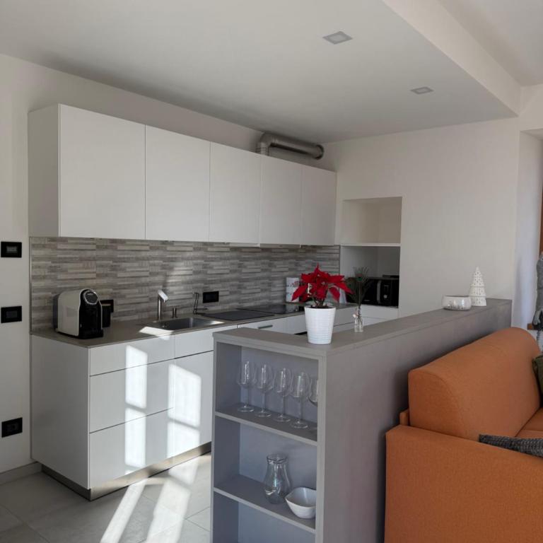 Dimora Castelnovo - Appartamento con 2 Camere da Letto - 3
