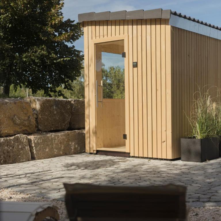 sona Suites Allgäu - Suite Balance - Sauna & Naturblick - Apartment mit 1 Schlafzimmer und Gartenblick - 7