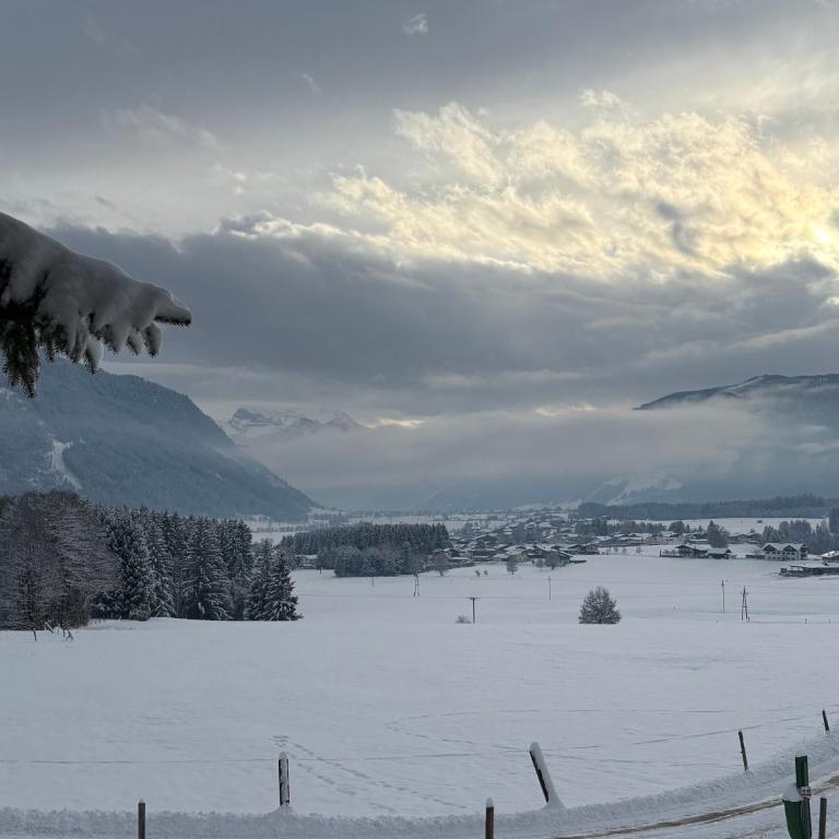 Chalet Edelweiß - Doppelzimmer mit Bergblick - 4