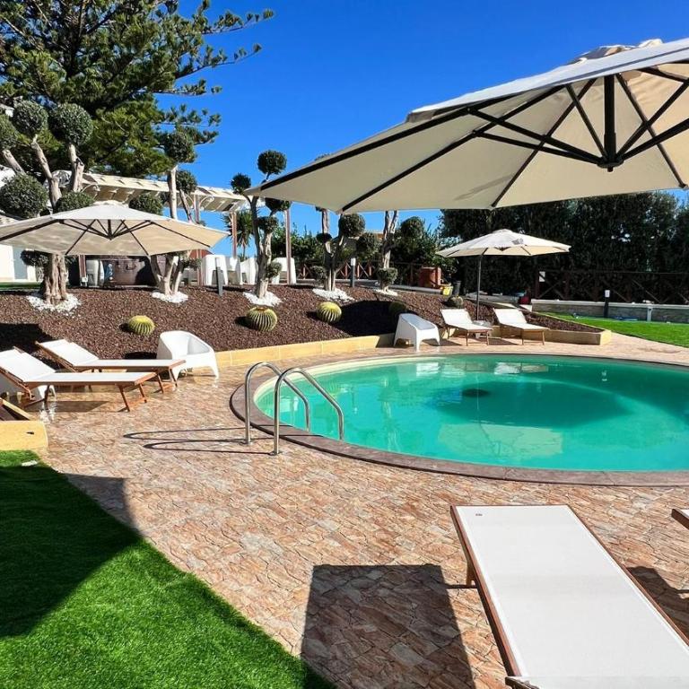 Al Grande Pino - Private pool, Jacuzzi and amazing Sunset - Holiday Home - Ground Floor - 3