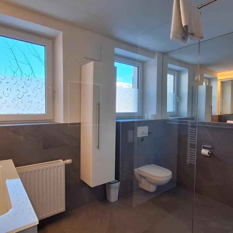 Panorama Apartments - Steinbock Lodges - Deluxe Apartment mit 2 Schlafzimmern und Gartenblick - 5