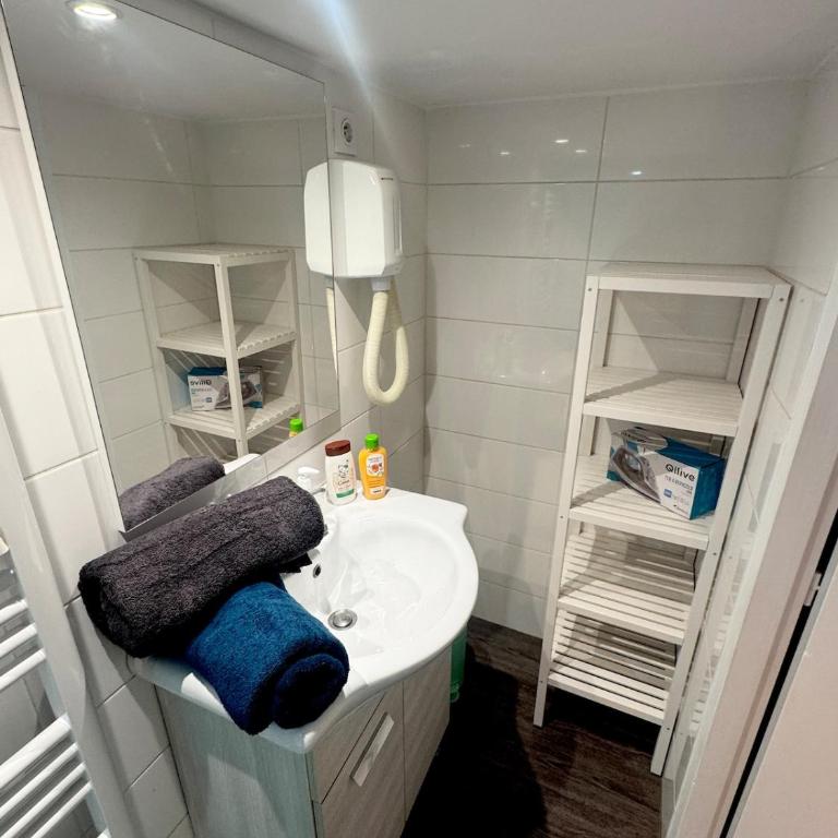 Jubin Duplex - One-Bedroom Apartment - 7