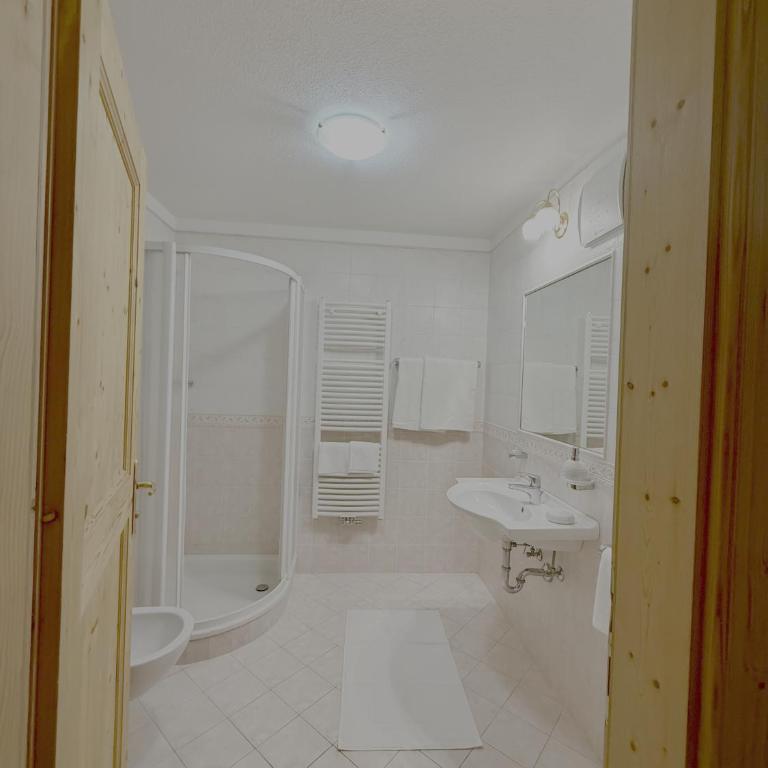 Luxury Chalet at the Foot of the Dolomites by the Castle - Apartamento de 2 dormitorios - 24