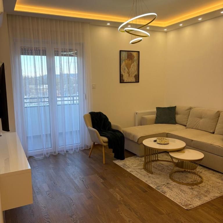 Aurelia Apartmani - Banja Luka-Borik - One-Bedroom Apartment with City View - 1