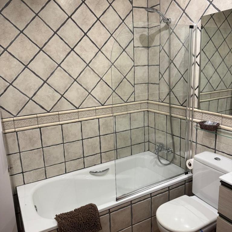 ACOGEDOR APARTAMENTO con TERRAZA, CASCO HISTORICO - Apartamento de 2 dormitorios - 14