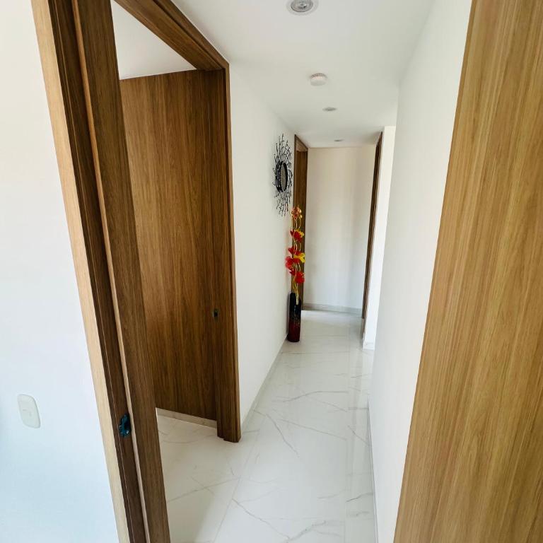 Apartamento hogar del Sol, balcón y descanso - Apartamento de 3 dormitorios - 12