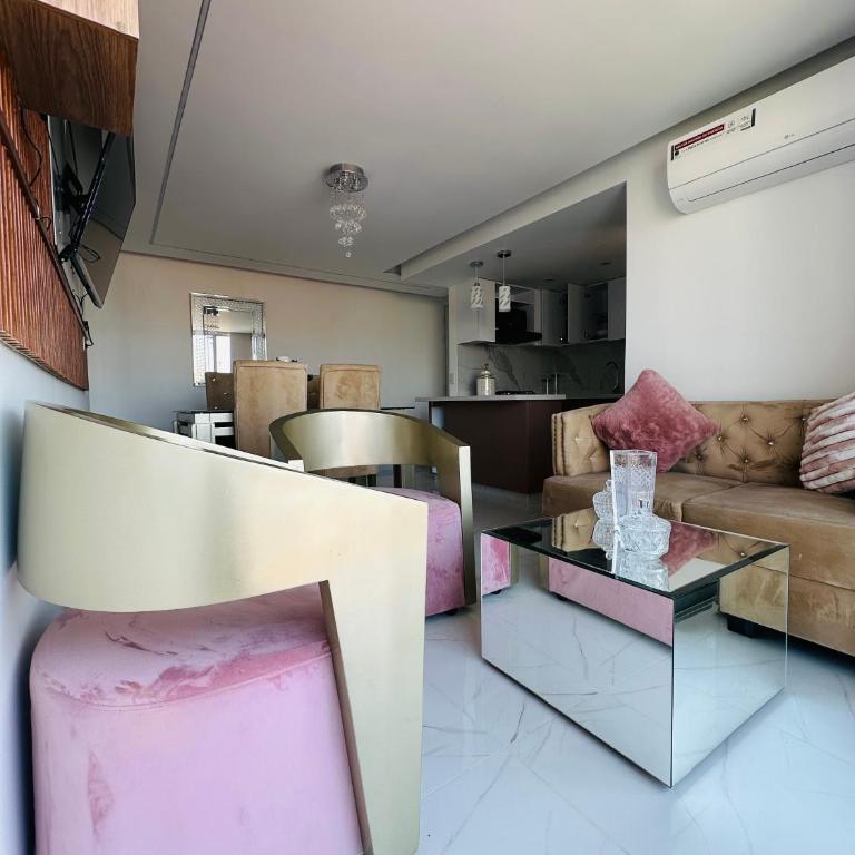 Apartamento hogar del Sol, balcón y descanso - Apartamento de 3 dormitorios - 5