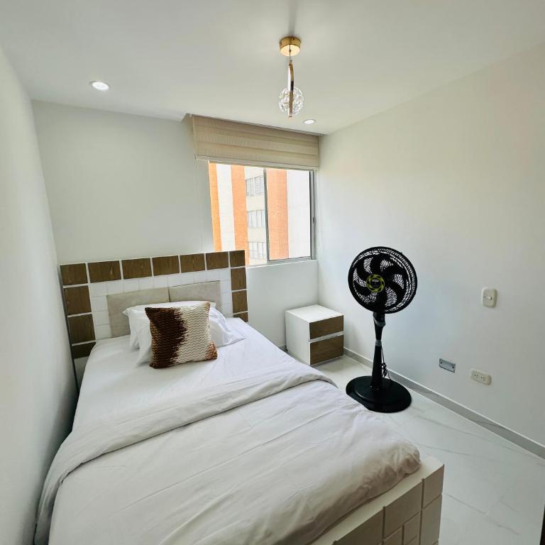Apartamento hogar del Sol, balcón y descanso - Apartamento de 3 dormitorios - 30