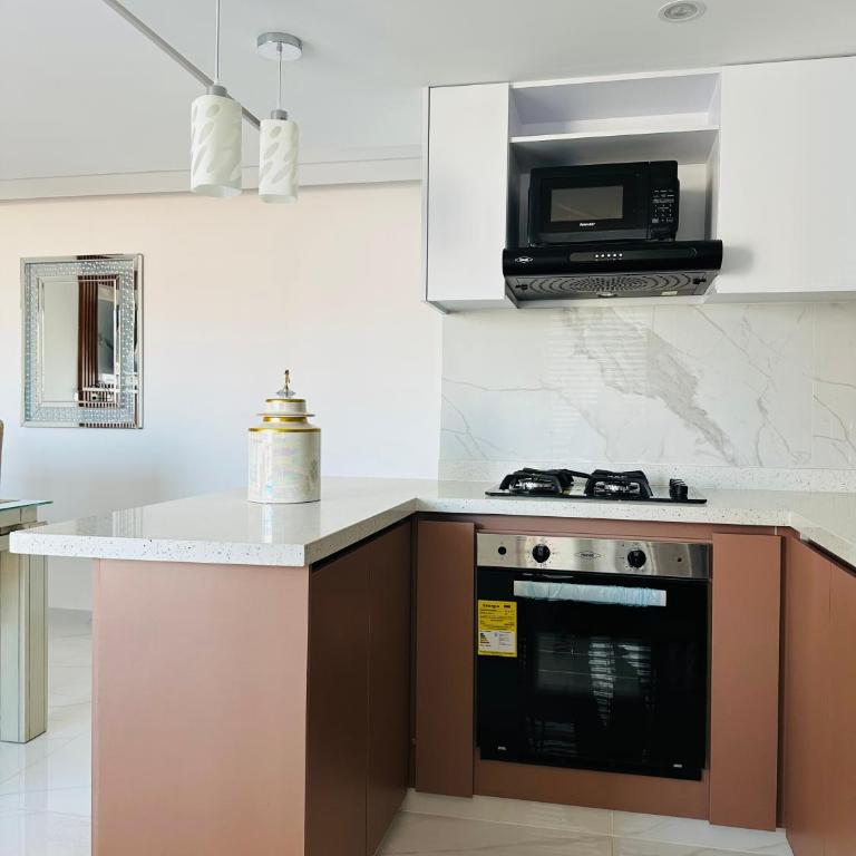 Apartamento hogar del Sol, balcón y descanso - Apartamento de 3 dormitorios - 9