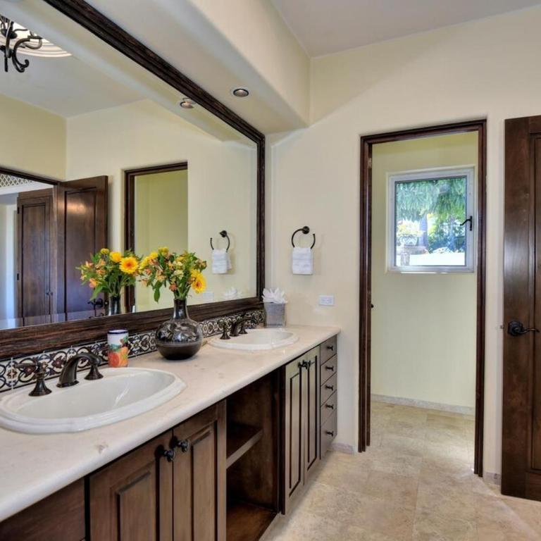 Spectacular Views in Palmilla - Villa - 41