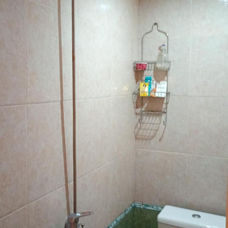 Casa fresca cerca del centro - One-Bedroom House - 19