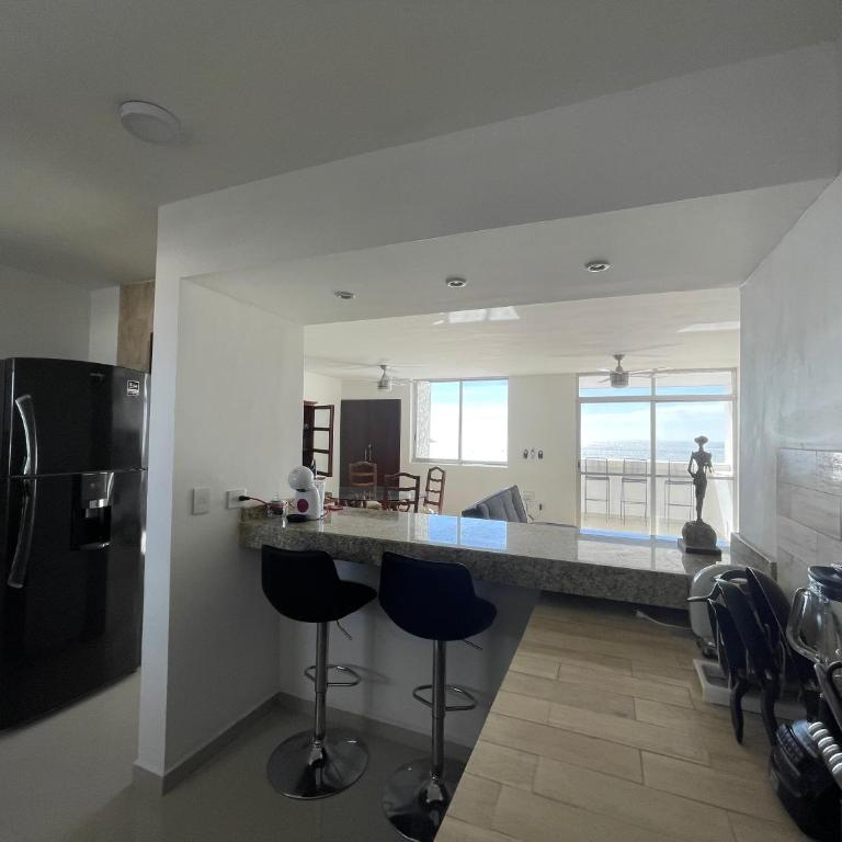 Entire penthouse with sea view in Zona Dorada - 3 bedrooms - Three-Bedroom Apartment - 13