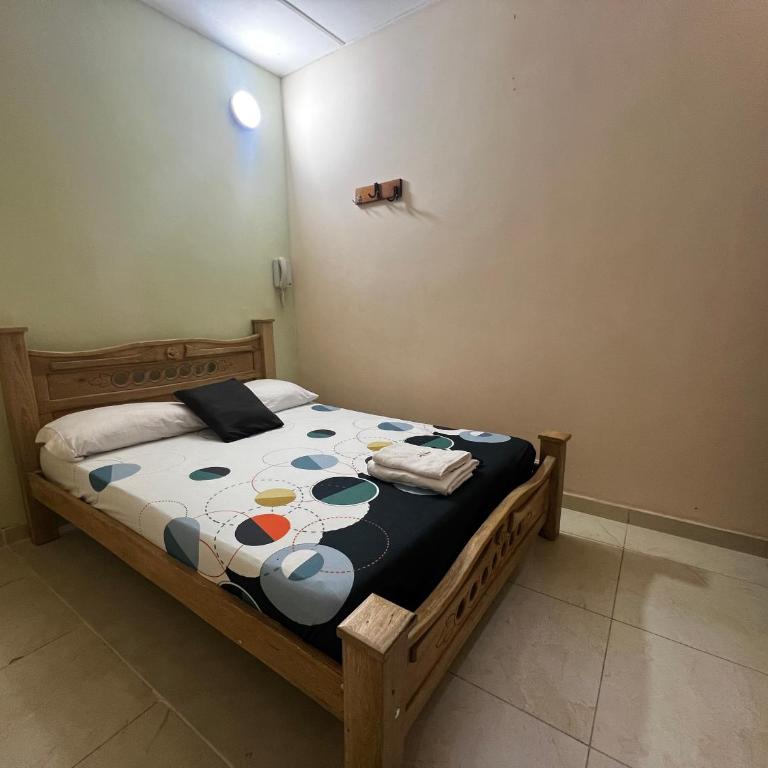 Hotel Don Fermin - Standard Double Room with Fan - 3