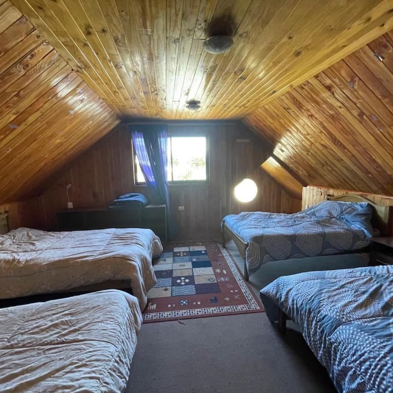 Alojamiento para toda la familia o parejas - Five-Bedroom House - 3