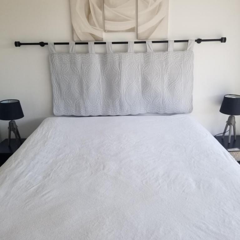 VERT Paradis ST CYPRIEN GOLF CLAIR 3 étoiles, 80 m2 avec Terrasse Pergola, Vue apaisante sur Pins parasols, 2è étage, 2 chambres, 3 CLIM, WIFI - Piscine, Parking et Park à vélos, Ascenseur - en Option Linge, Ménage - Pistes cyclables, Mer à proximité - Two-Bedroom Apartment - 27