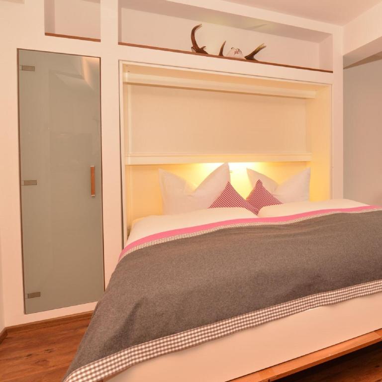 Alpenhaus Steiner - Top-Ferienwohnungen - Sommer-Bergbahn inklusive - Apartment mit Terrasse - 9