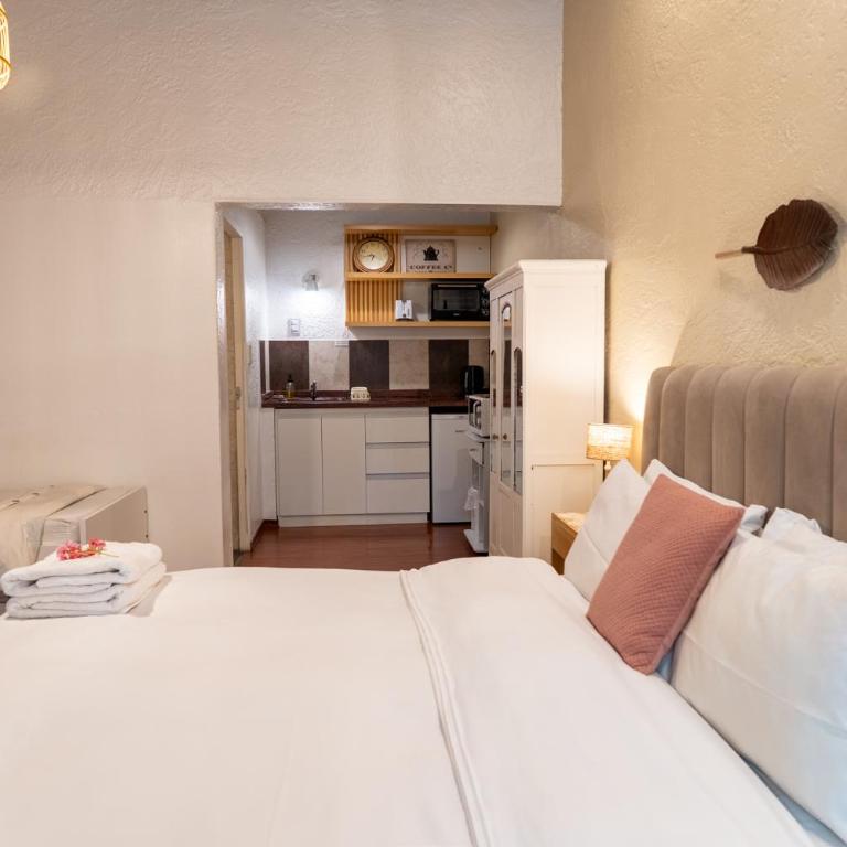 "Casa Amalia Apartamentos" Plaza Italia y Av Arístides a 50mts, lugar con jardín - Apartamento - Planta baja - 15