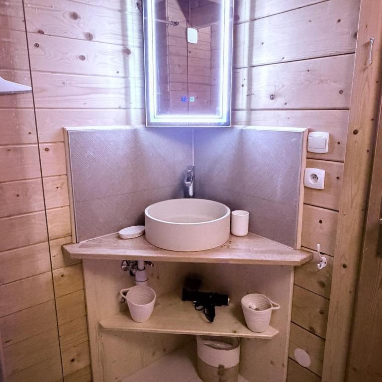 Eden Criou - Chalet 7 à 9 personnes - piscine - sauna - Chalet 3 Chambres - 11