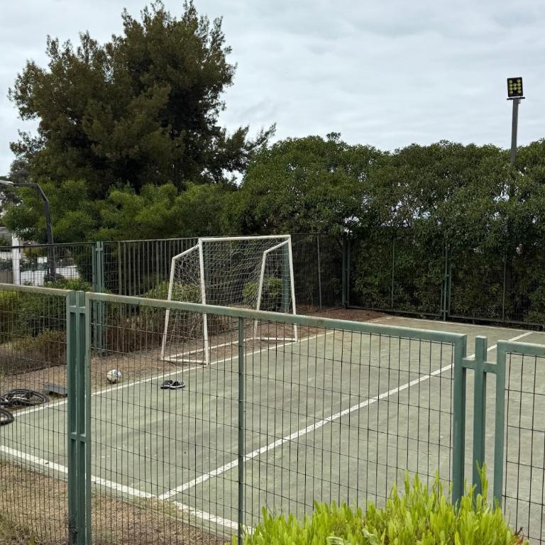 Amplio Apartamento con Terraza y Vista al Mar - Apartamento - 3