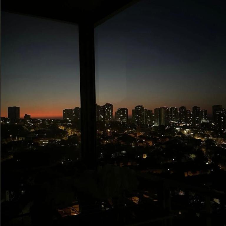 Amplio Apartamento con Terraza y Vista al Mar - Apartamento - 27