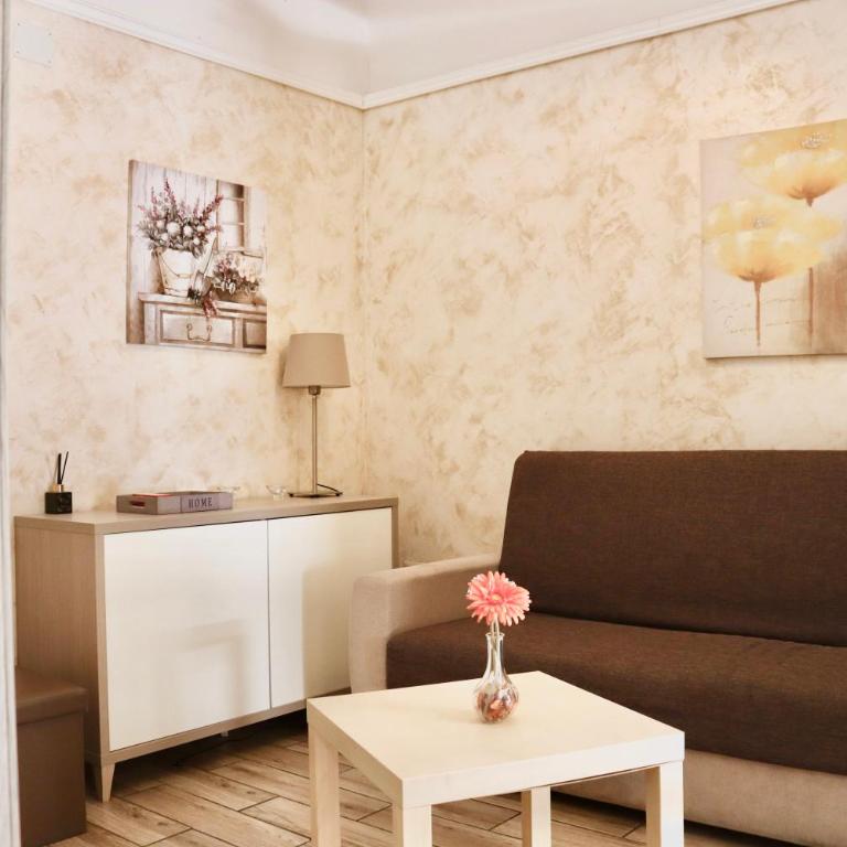 Liotru House Catania - Two-Bedroom Apartment - 1