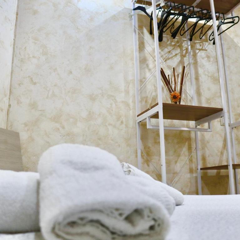 Liotru House Catania - Two-Bedroom Apartment - 5