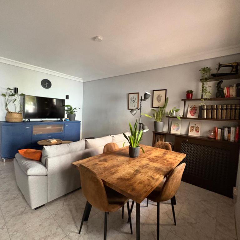 LaTerrazaDeTetuan Parking Gratis en Madrid - Two-Bedroom Apartment - 9