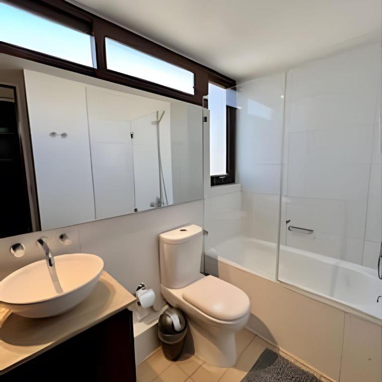 Edificio La Capitania - Two-Bedroom Apartment - 10