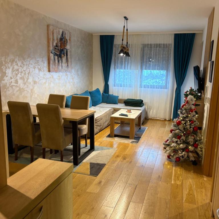 NEO Apartman - One-Bedroom Apartment - 3