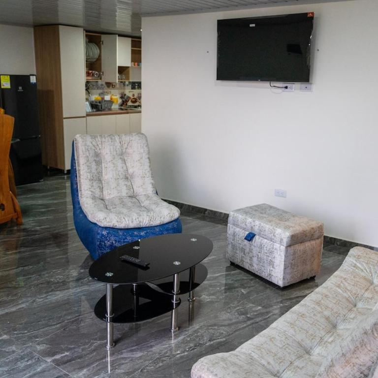 Casa con vista a la montaña en Manizales - Apartamento - 18