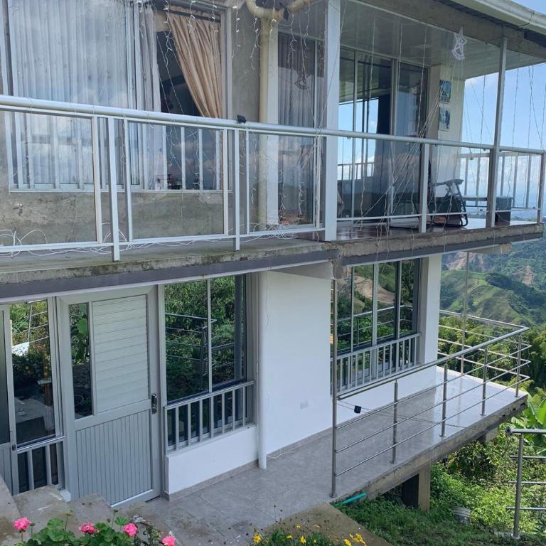 Casa con vista a la montaña en Manizales - Apartamento - 40