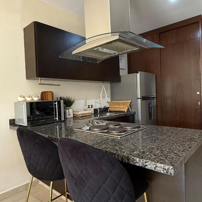 Modern apartment overlooking the ocean in front of the esplanade - One-Bedroom Apartment - 43