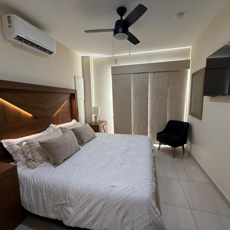 Modern apartment overlooking the ocean in front of the esplanade - One-Bedroom Apartment - 47