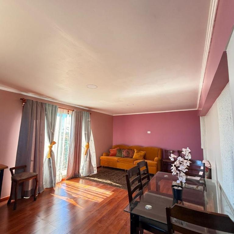 Casa segundo nivel con hermosa vista - Three-Bedroom Apartment - 22