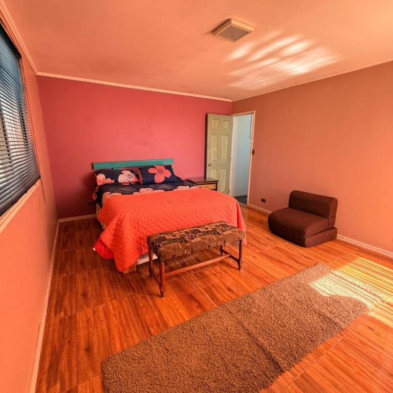 Casa segundo nivel con hermosa vista - Three-Bedroom Apartment - 29