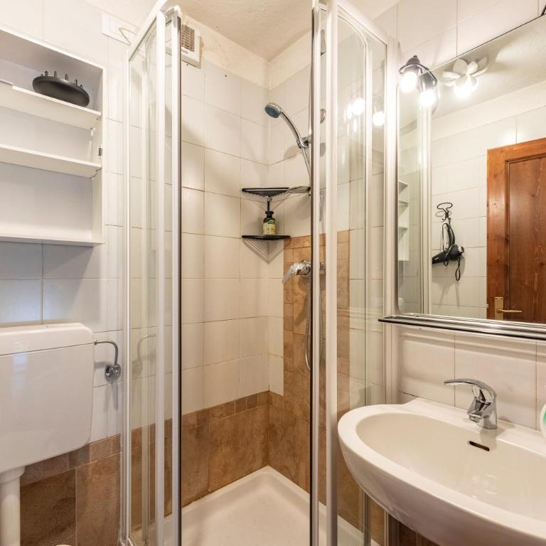 Lovely Apartment In Courmayeur - Happy Rentals - Appartement - Rez-de-Chaussée - 7
