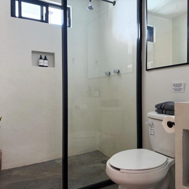 Casa 821 Guest House - Standard Double Room with Fan - 21