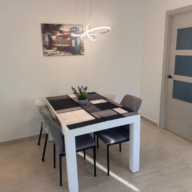 Apartment on the beach of Albir - Apartamento de 2 dormitorios con vistas al mar - 9