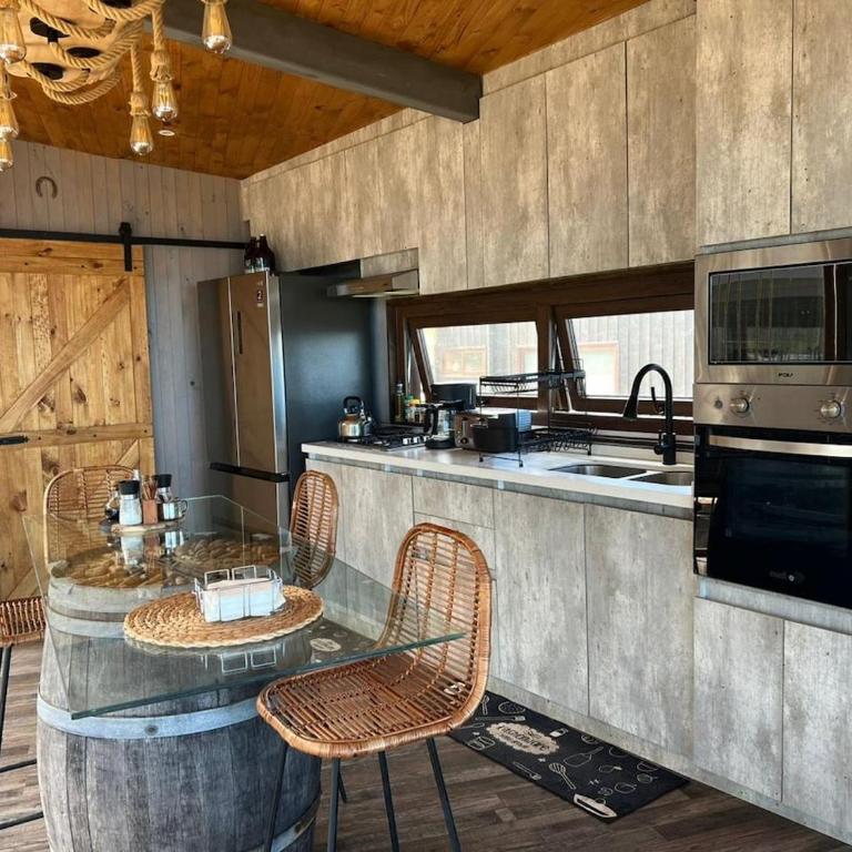 Casa Marina - Three-Bedroom House - 5